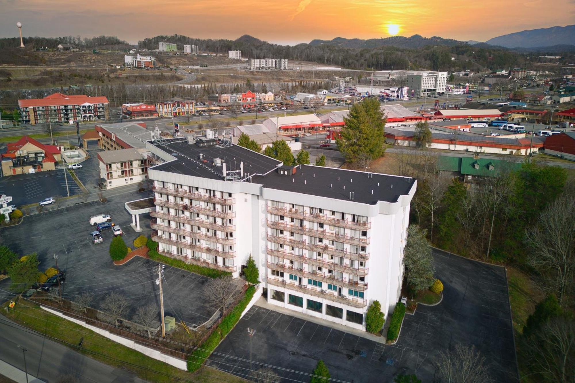 Park Tower Inn Pigeon Forge Εξωτερικό φωτογραφία